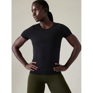 Athleta In Motion Seamless Tee M Black Short Sleeve Crewneck Pullover